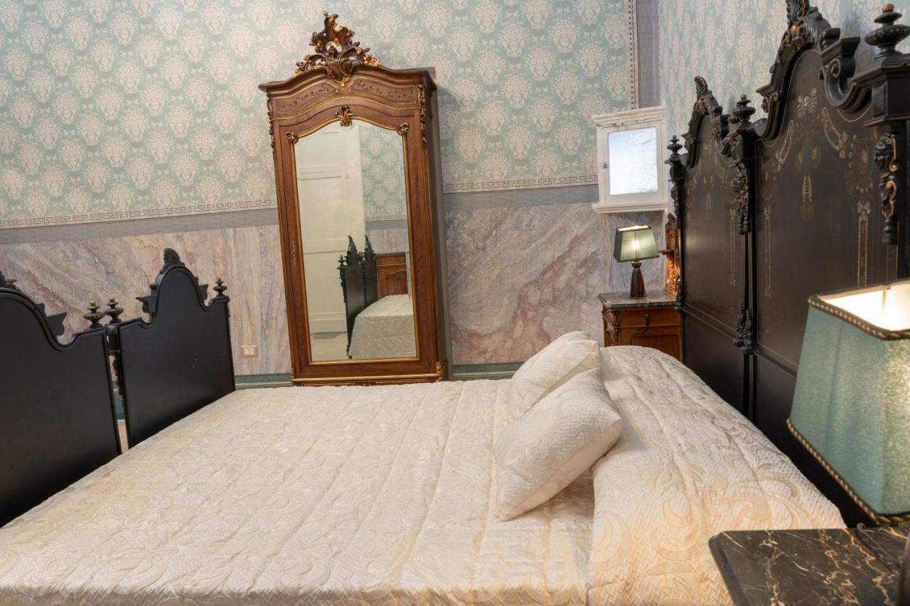 Hotel Il Cavaliere Al Borgo Antico à Copertino Extérieur photo