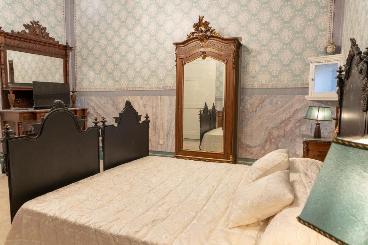 Hotel Il Cavaliere Al Borgo Antico à Copertino Extérieur photo