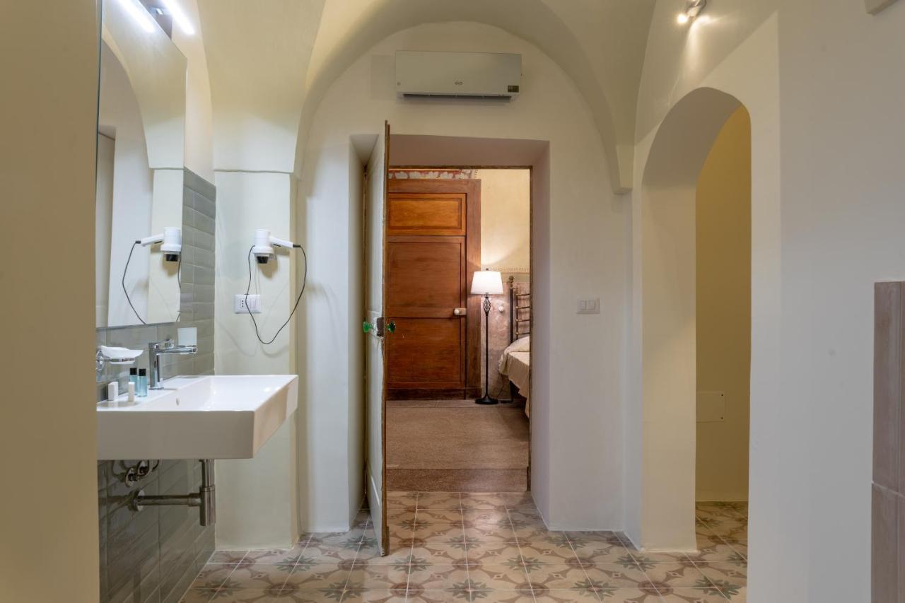 Hotel Il Cavaliere Al Borgo Antico à Copertino Extérieur photo
