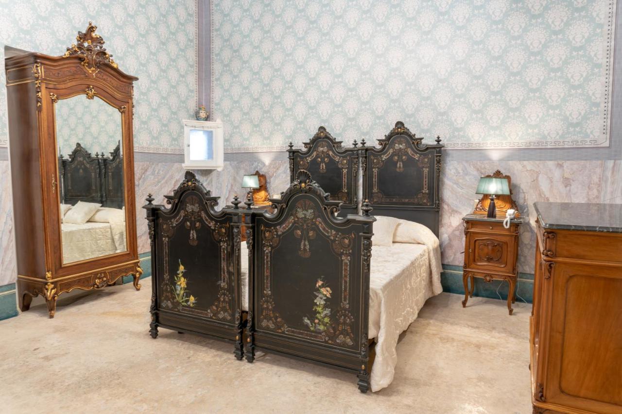 Hotel Il Cavaliere Al Borgo Antico à Copertino Extérieur photo
