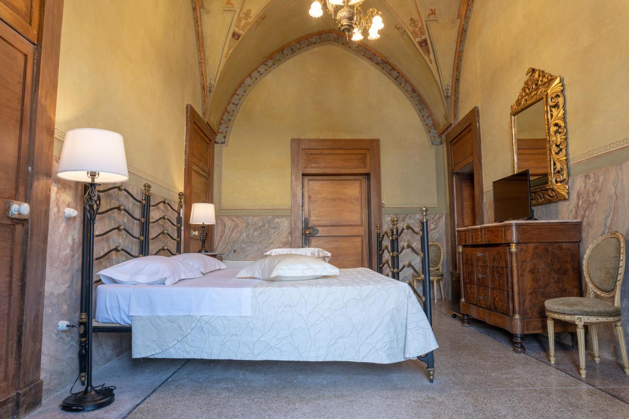 Hotel Il Cavaliere Al Borgo Antico à Copertino Extérieur photo